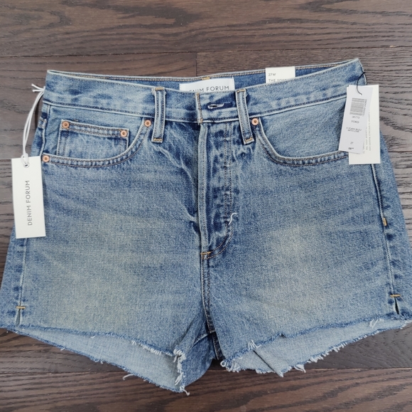 Denim Forum 'the Yoko Short' - Picture 3 of 8